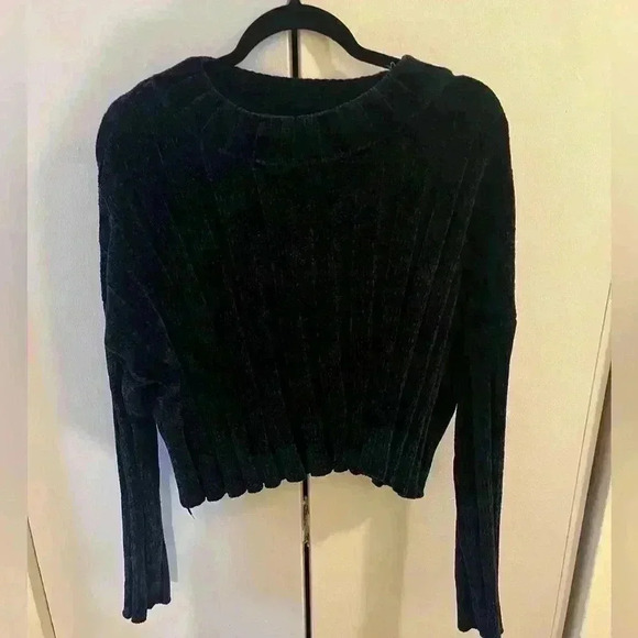 Navy blue sweater - Picture 2 of 4